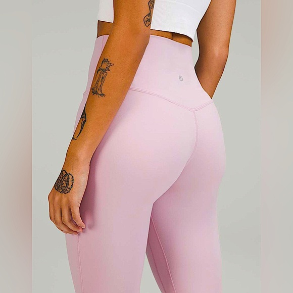 EUC Lululemon Align High Rise 21” Size 12- Peony Pink - Picture 3 of 7